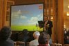 Strat�gie Cloud Computing pour ses clients 	Entreprises en France et � l'International, par Philippe Bourhis, Executive Vice President Global Business Development IT & Cloud Computing, Orange Business Services<br />
