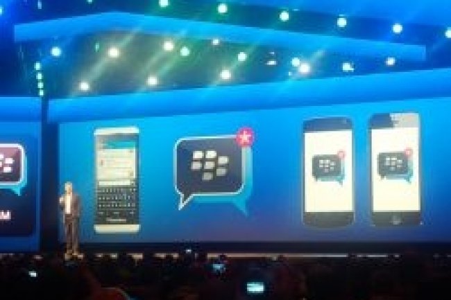 Thorsten Heins, PDG de BlackBerry présente les applications BBM sur Android et iOS
