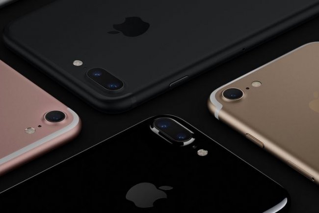 japanese site Macotakara suggests that the iPhone 7S or 7S Plus will be released in early 2017 in lieu of a iPhone 8. Credit: D. R.