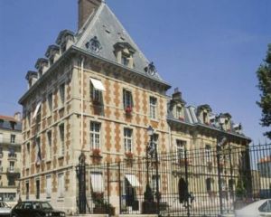La mairie de Charenton-le-Pont protge son site Web via un service Saas