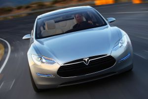 Tesla Motors optimise son processus de production