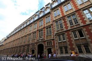 L'Institut Catholique de Paris cre 100 000 documents personnaliss avec un dcisionnel