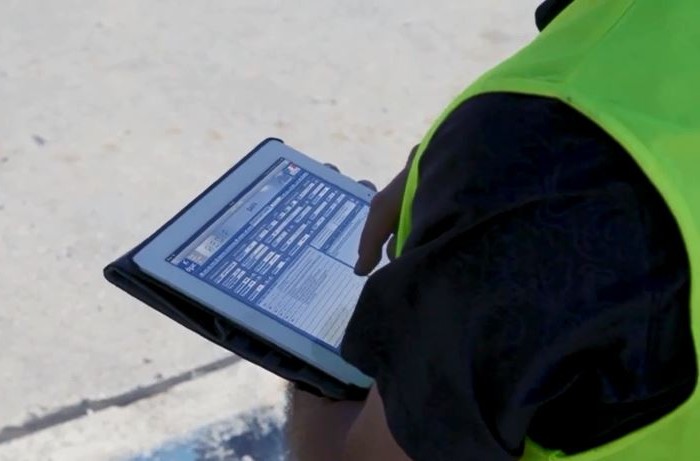 La DGAC optimise l'inspection des aronefs grce  une application sur tablettes