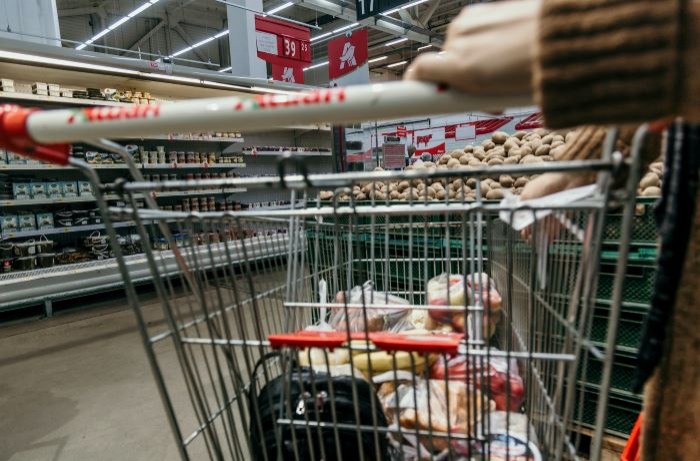 Auchan et Carrefour se lancent dans les supermarchés... de la donnée