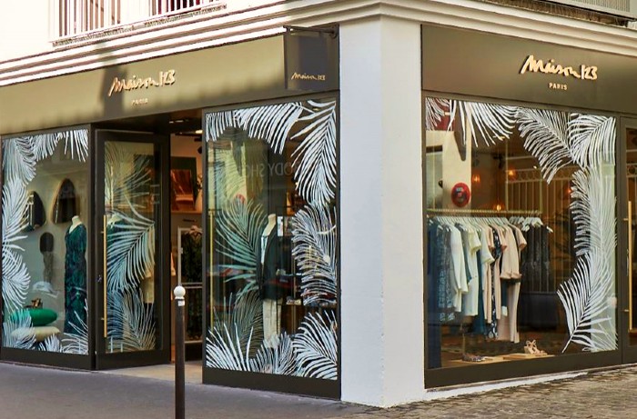 Etam dcrit ses produits sous toutes les coutures dans son PXM