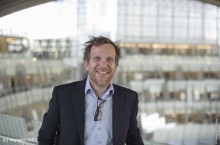 Voyages-SNCF.com: rserver un voyage grce  un bot pour une relation client fluide et simple