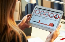 Legrand passe  l'IoT pour vendre des services connects