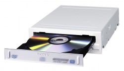 Un graveur Sony pour les DVD double couche de 8,5 Go - Graveur de DVD multi-couche :  DRU-700A - Sony