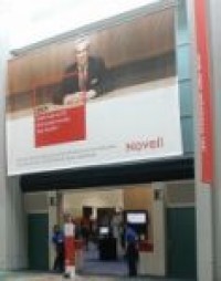 Novell tente de renouer avec sa distribution