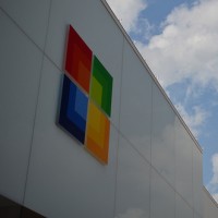Microsoft a dcid d'aligner Azure sur les prix de ses concurrents Google et Amazon. Crdit Photo: D.R