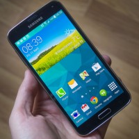Samsung s'attend  ce que son nouveau Galaxy S5 dpasse les 10 millions d'exemplaire vendus en un moins atteints par le S4