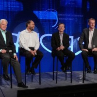 Joe Tucci, (CEO d’EMC), Paul Maritz (CEO de Pivotal) et Pat Gelsinger (CEO de VMware) lors du point presse d'EMC World 2014 à Las Vegas.