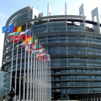 Plus de 50 députés européens ont signé la charte des droits numériques WePromiseEU.