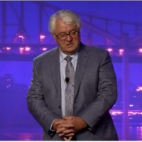 Hasso Plattner, co-fondateur de SAP en 1972, toujours sur le pont pour prsenter la 4me gnration d'applications de la socit. (ci-dessus, lors de l'annonce de S/4HANA  New York).