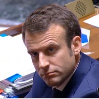 La nouvelle du projet de rachat entre SFR-Numericable et Bouygues Telecom a fortement dplu au ministre de l'Economie Emmanuel Macron. (crdit : D.R.)