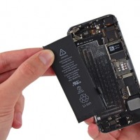 Compter 89 euros pour changer la batterie de l'iPhone hors AppleCare.
