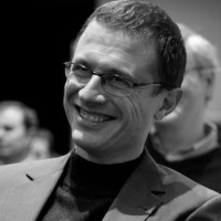 Pierre Cochat, crateur de KnK ingnierie, qui a obtenu le statut Gold Certified Partner de Microsoft en 2008, devient chef de projet pour Cosmo Consult France.