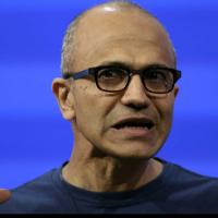 La publication des derniers rsultats trimestriels de Microsoft, dont le CEO est Satya Nadella, a t marque par une perte nette de 3,2 milliards de dollars. (crdit : D.R.)