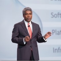Sur OpenWorld 2015, Thomas Kurian, président d'Oracle, a annoncé de nombreux services d'infrastructure et de plateforme dans le cloud, certains disponibles dès maintenant, d'autres arrivant dans les prochaines semaines. (crédit : D.R.)