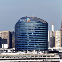Principal actionnaire d'Orange, l'Etat français, par la voix de son ministre de l'Economie, a bloqué le rachat de Bouygues Telecom.