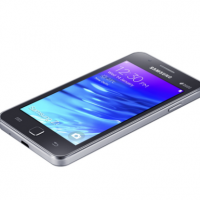 Le smartphone Samsung Z1 tourne sur l'OS mobile Tizen. (crdit : D.R.)