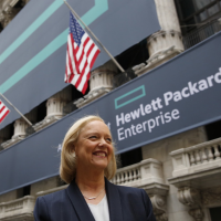 Meg Whitman, prsidente et CEO d'HPE peut avoir le sourire, sa compagnie a gagn son procs contre Oracle dans l'affaire Itanium. (crdit :Eric Draper/HP Enterprise)