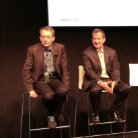 Pat Gelsinger, CEO de VMware, au cot de Jean-Pierre Brulard dsormais  la tte de l'activit europenne, au VMworld 2016  Barcelone. (Crdit S.L.)