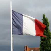 La France, sous l'impulsion de son ministre de l'Economie Bruno Le Maire, veut remettre sur le devant de la scène un cloud souverain emmené cette fois par le tandem Outscale et OVH. (crédit : Ella / Pixabay)