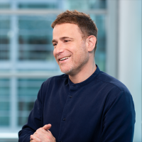 Le CEO de Slack, Stewart Butterfield, a critiqu le comportement de Microsoft  de nombreuses reprises par le pass, notamment en affirmant que son rival gonfle son nombre d'utilisateurs rels. (Crdit : Slack)