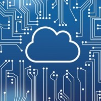 Microsoft cherche à faciliter l'adoption de ses technologies sur des infrastructures cloud concurrentes de la sienne en Europe. (crédit : Akitada31 / Pixabay)