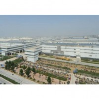 Le mois dernier, la plus grande usine d'assemblage d'Apple  Zhengzhou, en Chine, a t temporairement ferme en raison de la politique zro Covid du gouvernement. L'ampleur de l'vnement a probablement incit Apple  acclrer le transfert de davantage d'oprations hors du pays. Crdit photo : D.R.
