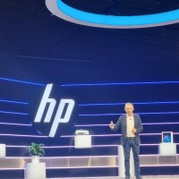 Enrique Lores, CEO d'HP. La conférence Amplify Partner d'HP se tient actuellement à Chicago aux Etats-Unis et durera jusqu'à la fin de la semaine. Elle réunit près de 2000 partenaires du fabricant. (crédit : CT) 