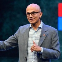 Satya Nadella, CEO de Microsoft, a indiqu que l'activit cloud avait gnr 100 Md$ de revenus sur l'anne fiscale dont plus de la moiti tait issue d'Azure. (Crdit Photo: Microsoft)