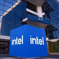 Qualcomm aurait fait une offre amicale pour racheter Intel. (Crdit Photo : Intel)