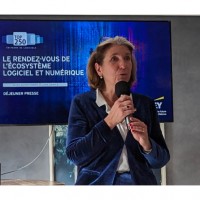 Isabelle Zablit-Schmitz dlgue gnrale adjointe de Numeum a introduit lors d'un point presse le dernier panorama Top 250 des diteurs de logiciels Franais portant sur l'anne 2023. (crdit : D.F.) 