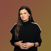 « Nous avons réalisé un trimestre solide avec un chiffre d'affaires Microsoft Cloud de 42,4 Md$, en hausse de 20 % par rapport à l'année précédente, grâce à la demande continue pour nos offres différenciées », s’est félicitée Amy Hood, VP exécutive et DAF de Microsoft.(Crédit photo ! Microsoft) « Nous avons réalisé un trimestre solide avec un chiffre d'affaires Microsoft Cloud de 42,4 Md$, en hausse de 20 % par rapport à l'année précédente, grâce à la demande continue pour nos offres différenciées », s’est félicitée Amy Hood, VP exécutive et DAF de Microsoft.(Crédit photo ! Microsoft)