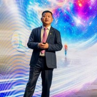 Peter Zhou, président de l’entité Data Storage chez Huawei, a ouvert le salon IDE du fournisseur chinois sur ses solutions de stockage à Munich. (Crédit S.L.) Peter Zhou, président de l’entité Data Storage chez Huawei, a ouvert le salon IDE du fournisseur chinois sur ses solutions de stockage à Munich. (Crédit S.L.)