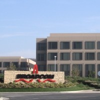 Broadcom dégaine une lettre de mise en demeure aux utilisateurs de licences perpétuelles de VMware dont le support a expiré de ne plus appliquer ou télécharger les mises à jour. (Crédit Photo : Broadcom) Broadcom dégaine une lettre de mise en demeure aux utilisateurs de licences perpétuelles de VMware dont le support a expiré de ne plus appliquer ou télécharger les mises à jour. (Crédit Photo : Broadcom)