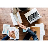 Malgré la baisse des budgets IT chez les donneurs d'ordre, la consolidation et les fusions-acquisitions restent donc vues comme des stratégies gagnantes pour beaucoup d'acteurs. (Crédit photo : Freepik) Malgré la baisse des budgets IT chez les donneurs d'ordre, la consolidation et les fusions-acquisitions restent donc vues comme des stratégies gagnantes pour beaucoup d'acteurs. (Crédit photo : Freepik)