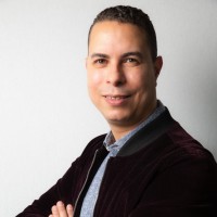« Nous sommes le seul grossiste en France à commercialiser les plateformes collaboratives de Microsoft, Cisco, Google et Zoom », affirme Younes El Mobarik, le responsable marketing de TD Maverick France. (Crédit photo : TD Maverick) « Nous sommes le seul grossiste en France à commercialiser les plateformes collaboratives de Microsoft, Cisco, Google et Zoom », affirme Younes El Mobarik, le responsable marketing de TD Maverick France. (Crédit photo : TD Maverick)