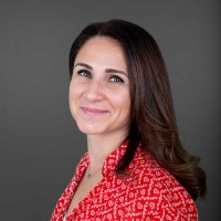 « Nous continuons d’être présents sur le terrain, d’être proche de nos partenaires notamment ceux qui adressent les PME et les ETI, deux segments qui représentent un gros potentiel », exlique Laure Benezeth, channel leader chez Dell France. (Crédit Dell) « Nous continuons d’être présents sur le terrain, d’être proche de nos partenaires notamment ceux qui adressent les PME et les ETI, deux segments qui représentent un gros potentiel », exlique Laure Benezeth, channel leader chez Dell France. (Crédit Dell)