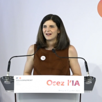 Clara Chappaz, ministre dlgue  l'intelligence artificielle, a prsent le plan Osez l'IA pour renforcer l'adoption de cette technologie dans les entreprises. (Crdit Photo: Ministre de l'conomie)