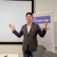  Notre programme Imagine Plus permet  nimporte quel client dimaginer son SSD idal, et nous le ralisons, que ce soit pour un data center sur Terre ou un data center sur la Lune , explique Michael Wu, prsident de Phison Technology USA. (Crdit S.L.)