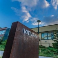 Broadcom coupe les mises  jour scurit aux clients VMware sans contrat de support