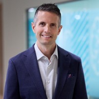 HPE place Ben Fallon � la t�te du channel