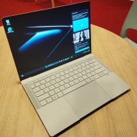 Asus acc�l�re sur les  fronts BtoB et BtoC