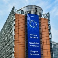 La CE valide 4 consortiums pour son cloud souverain