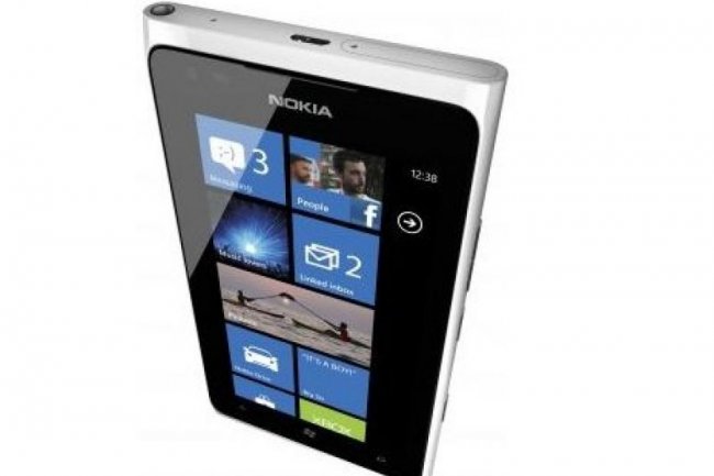 Le Lumia 900 de Nokia (crdit : D.R.)