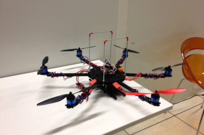 Un des drones LTE dvelopp par Supelec et l'quipe de Vinod Kumar