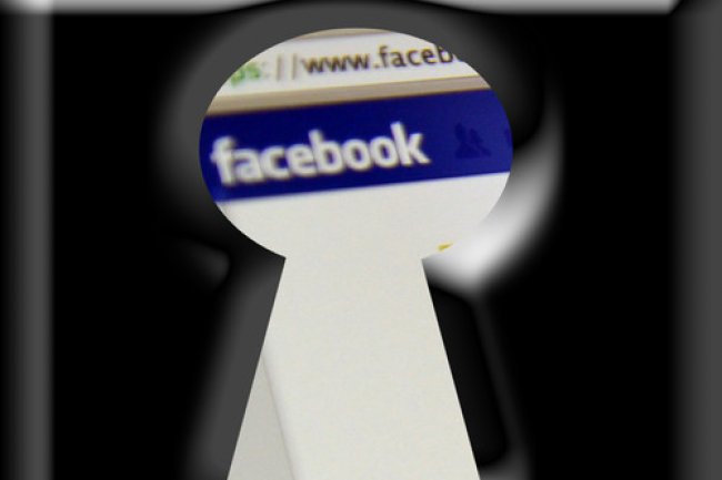 Une panne de logiciel au sein du rseau social Facebook a provoqu le partage involontaire des numros de tlphone et des adresses courriels de 6 millions d'utilisateurs.